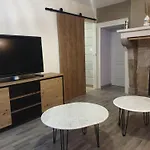 Chez Emile Cote Face Maison Entiere, 3 Chambres, 2 Salles De Bains,jardin Et Terrasse Vakantiehuis