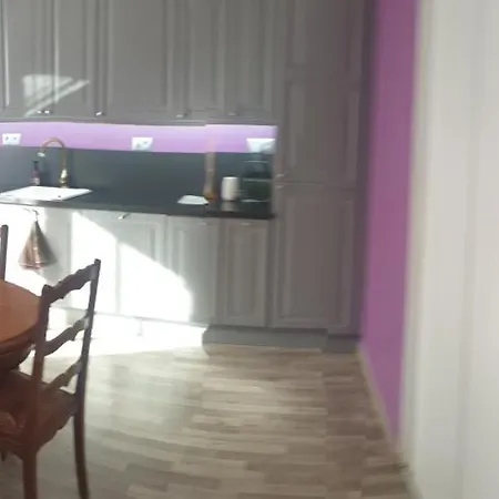 Holiday home Chez Emile Cote Face Maison Entiere, 3 Chambres, 2 Salles De Bains,jardin Et Terrasse *