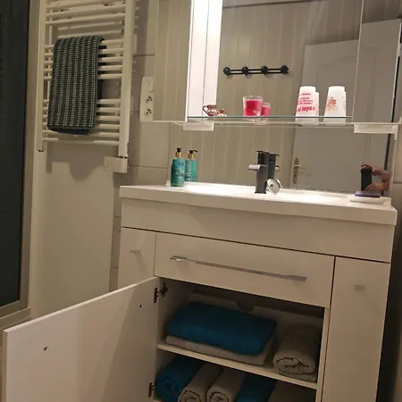 Chez Emile Cote Face Maison Entiere, 3 Chambres, 2 Salles De Bains,jardin Et Terrasse Vakantiehuis Humes-Jorquenay