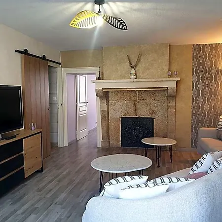 La Mouche,chambres Avec Terrasse Vue Sur La Rivière Hébergement de vacances Humes-Jorquenay