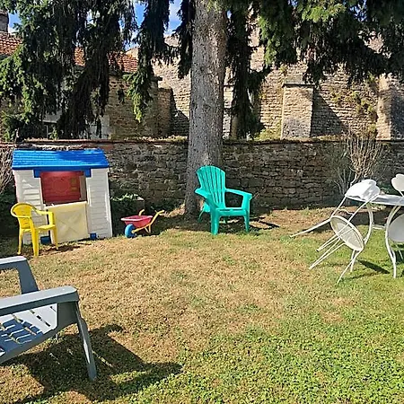 La Mouche,chambres Avec Terrasse Vue Sur La Rivière Hébergement de vacances *