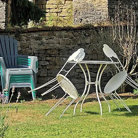 La Mouche,chambres Avec Terrasse Vue Sur La Rivière