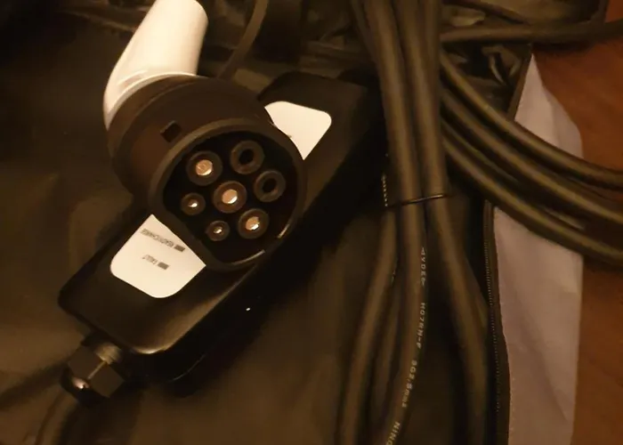 Chez Emile Cote Face Maison Entiere, 3 Chambres, 2 Salles De Bains,jardin Et Terrasse Ferienhaus Humes-Jorquenay