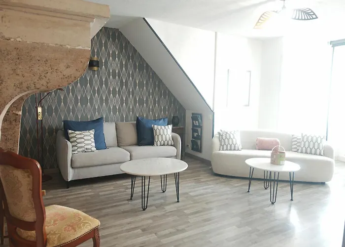 Ferienhaus Chez Emile Cote Face Maison Entiere, 3 Chambres, 2 Salles De Bains,jardin Et Terrasse