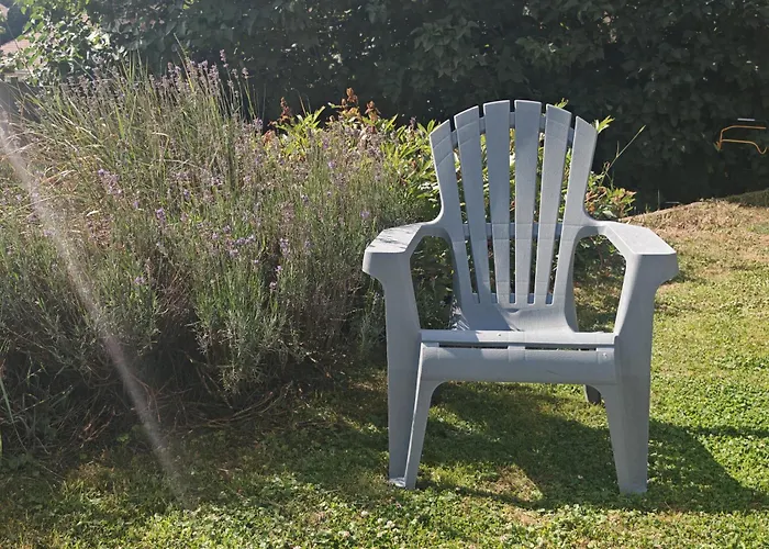 Ferienhaus Chez Emile Cote Face Maison Entiere, 3 Chambres, 2 Salles De Bains,jardin Et Terrasse *