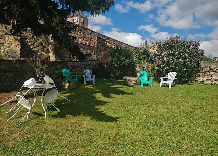 Chez Emile Cote Face Maison Entiere, 3 Chambres, 2 Salles De Bains,jardin Et Terrasse *